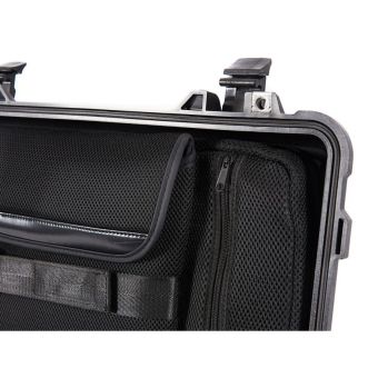Peli 1510 Laptop invoeging