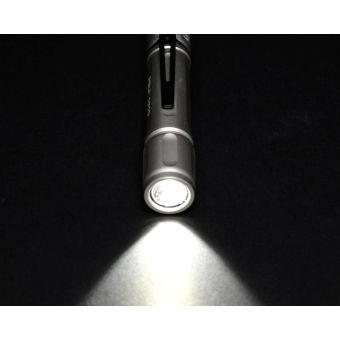 Peli 1910 Flashlight